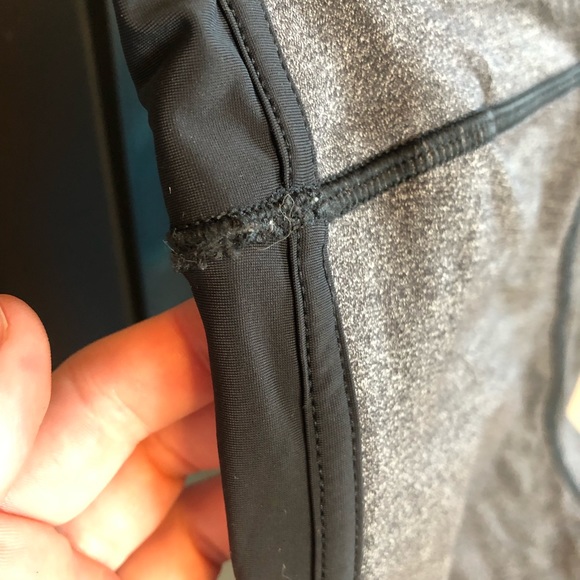 High rise Lululemon capris - Picture 4 of 5